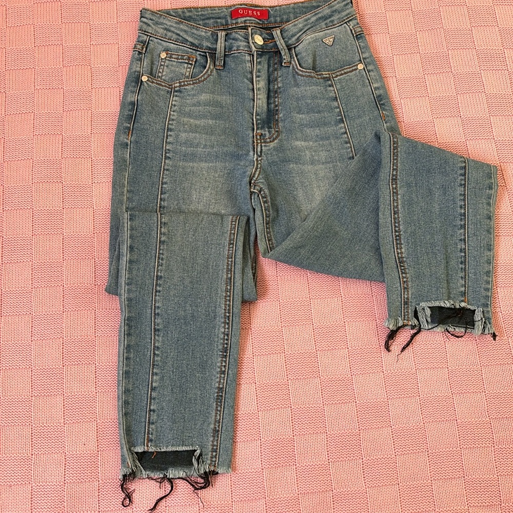 Guess High Rise Jean